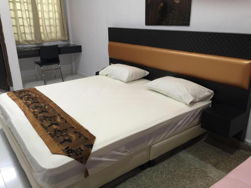 Lai Ming Hotel Cosmoland Сингапур Екстериор снимка